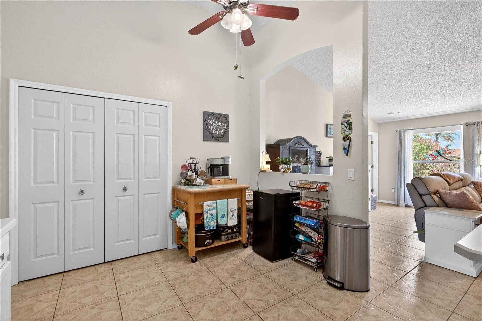 341 MARINERS GATE DR, EDGEWATER, FL, 32141