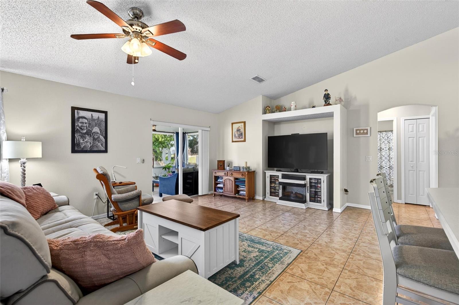 341 MARINERS GATE DR, EDGEWATER, FL, 32141