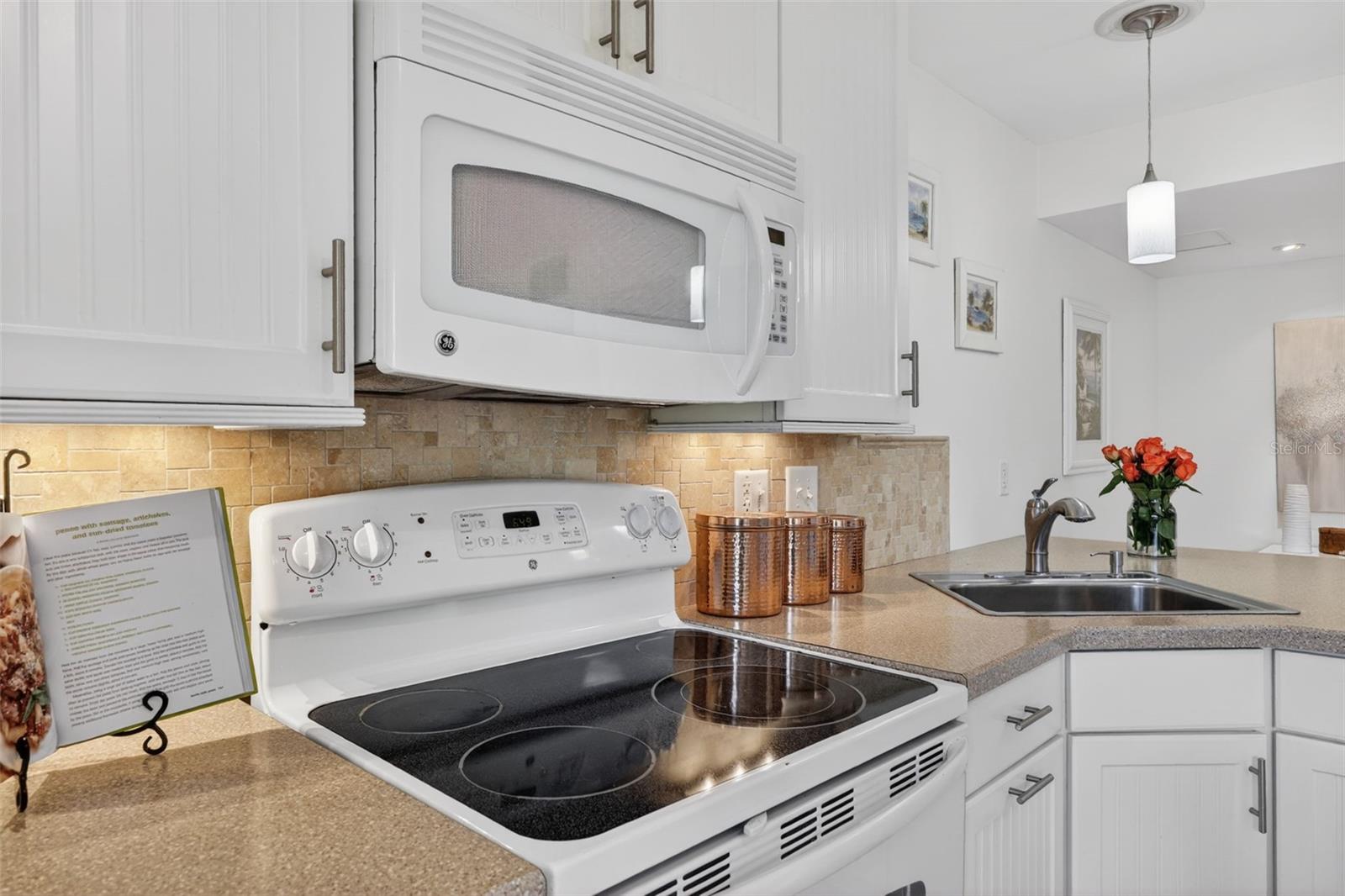 3061 QUAIL HOLW ## 35, SARASOTA, FL, 34235