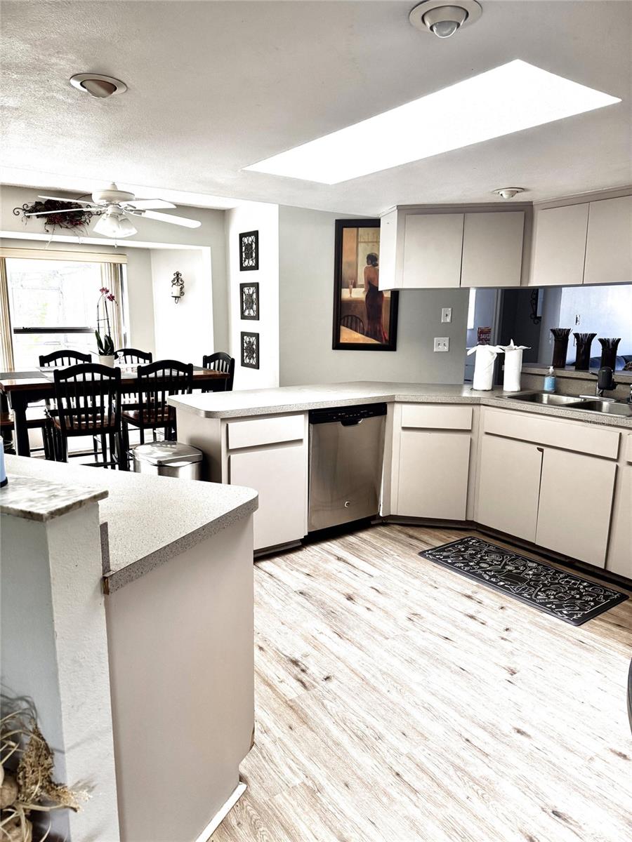 2098 BRENT PL, PALM HARBOR, FL, 34683