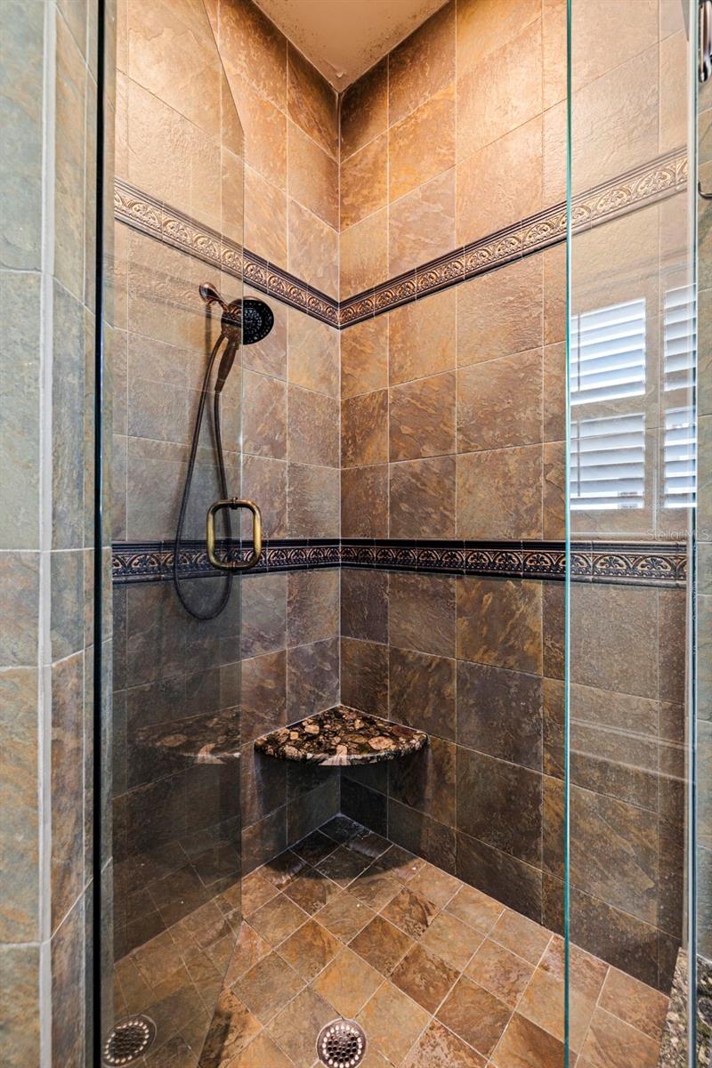 6509 STONINGTON DR S, TAMPA, FL, 33647