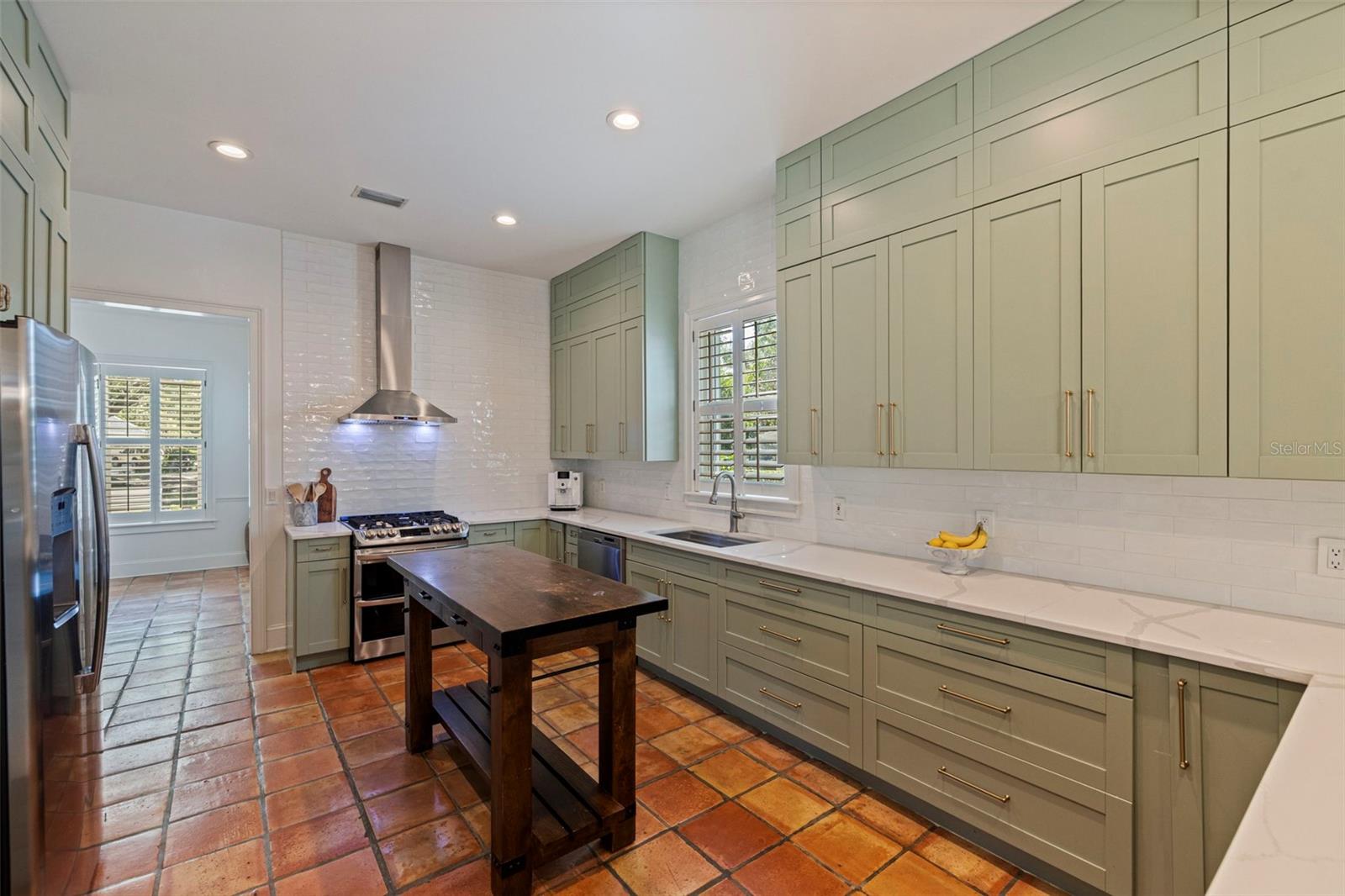 6509 STONINGTON DR S, TAMPA, FL, 33647