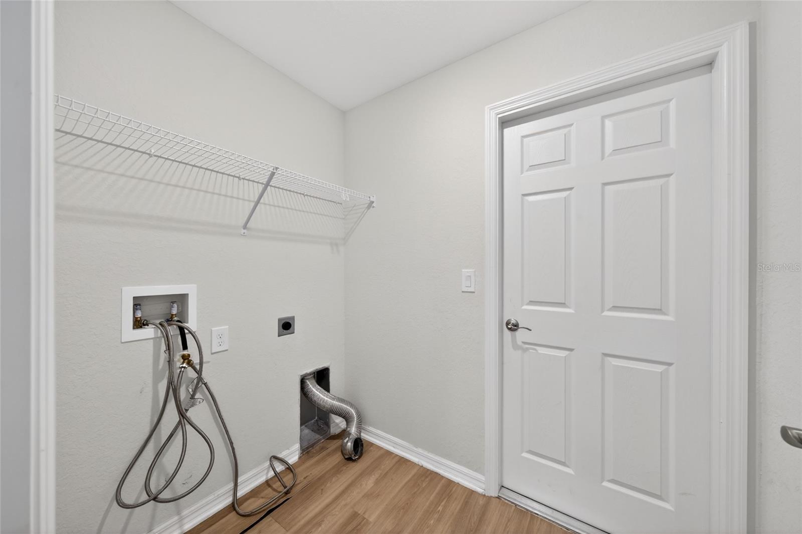 2024 NOBLE DR, DAVENPORT, FL, 33837