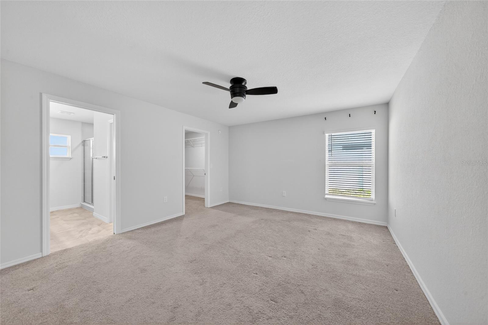 2024 NOBLE DR, DAVENPORT, FL, 33837