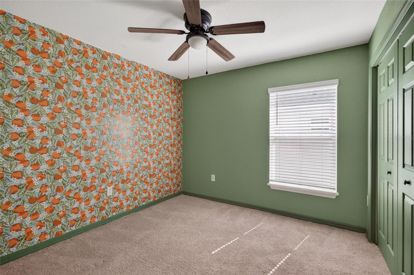 2024 NOBLE DR, DAVENPORT, FL, 33837