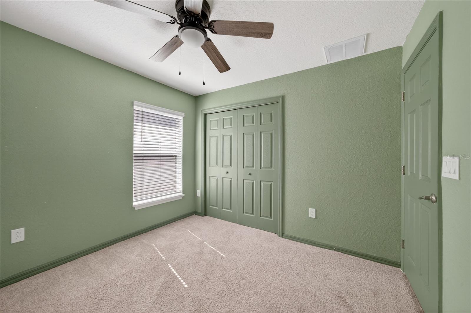 2024 NOBLE DR, DAVENPORT, FL, 33837