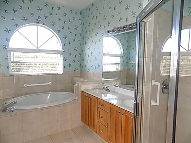 4641 SAMOSET DR, SARASOTA, FL, 34241