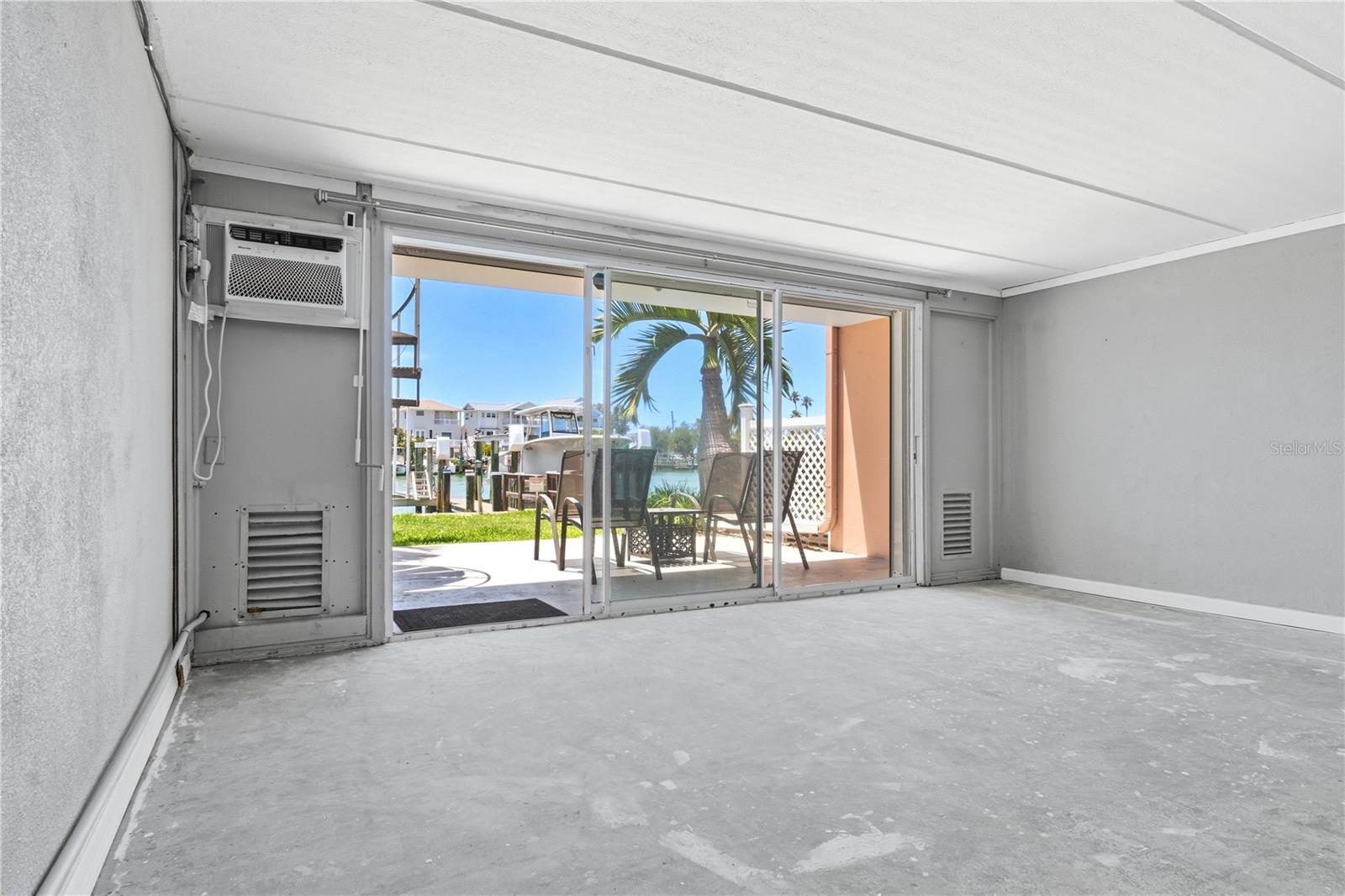 12482 CAPRI CIR N, TREASURE ISLAND, FL, 33706