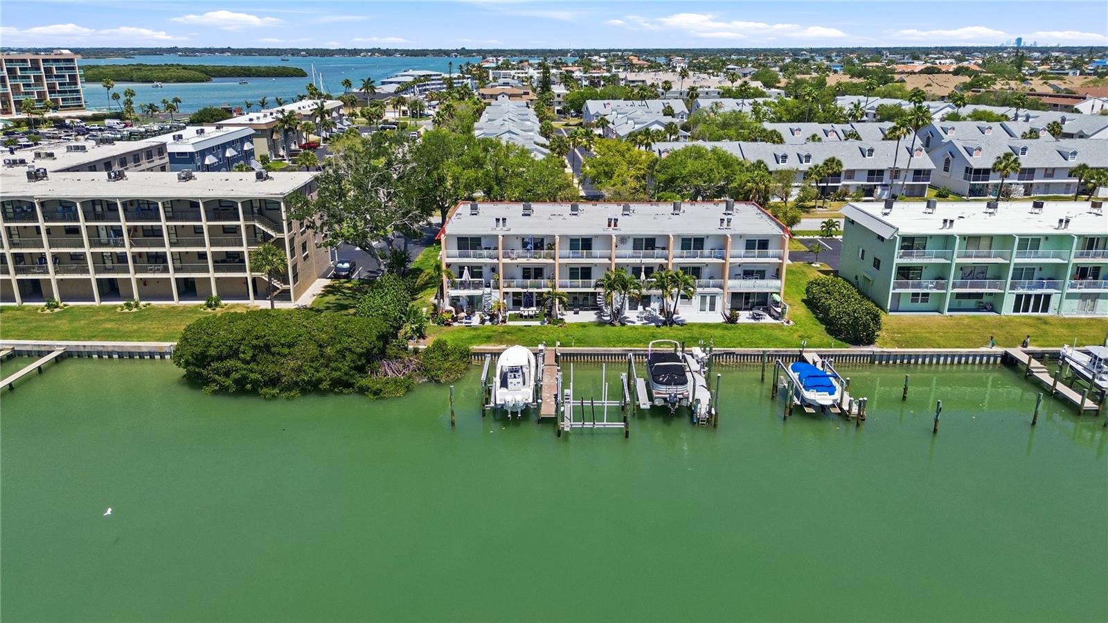 12482 CAPRI CIR N, TREASURE ISLAND, FL, 33706