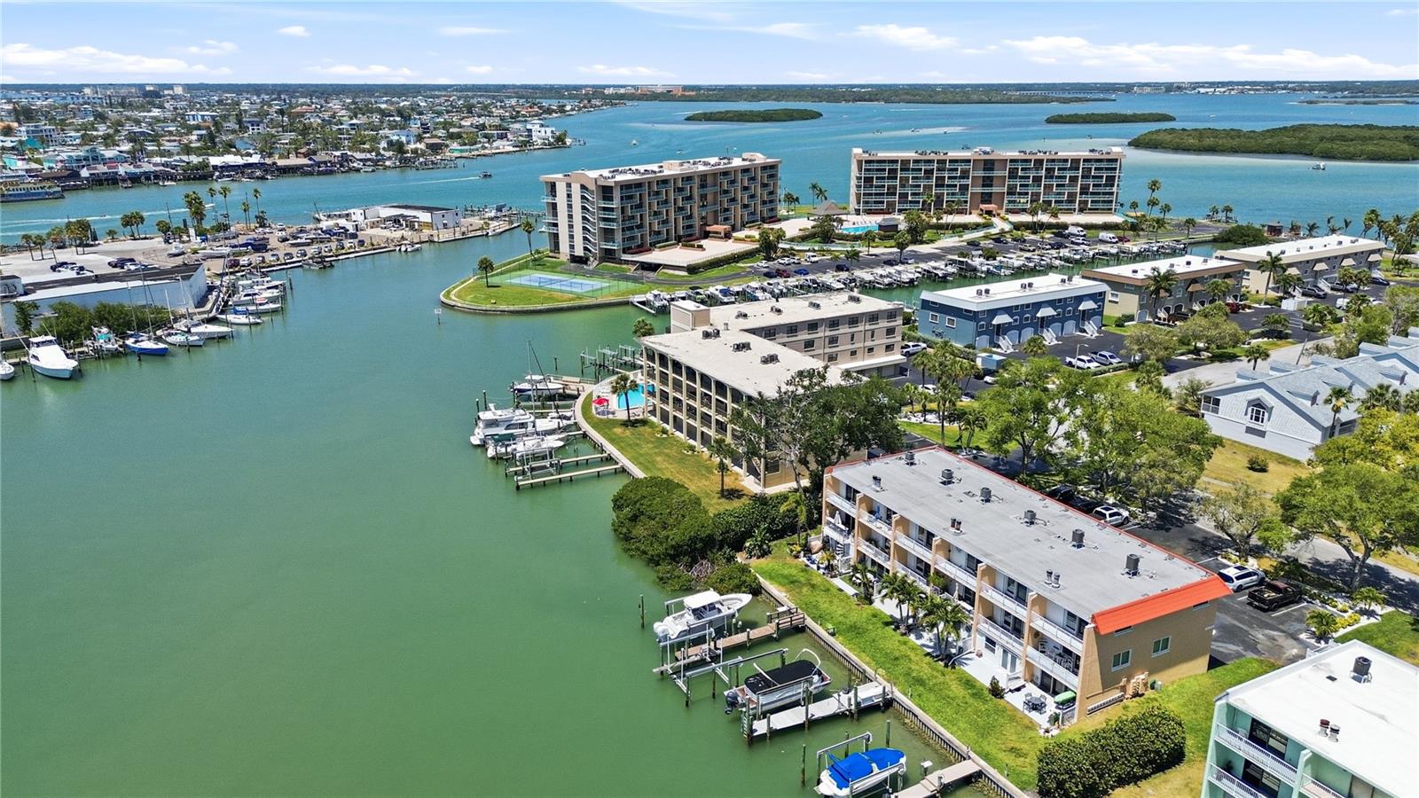 12482 CAPRI CIR N, TREASURE ISLAND, FL, 33706