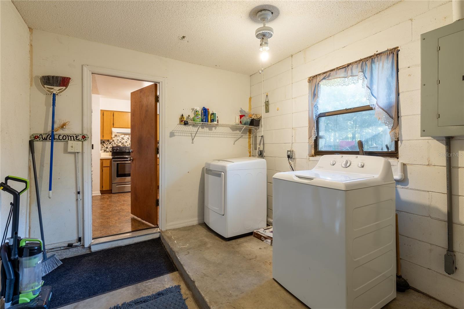 2731 NE 165TH TER, WILLISTON, FL, 32696