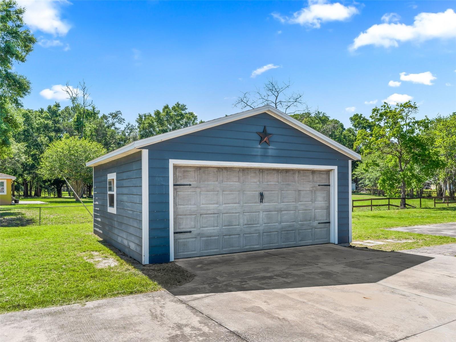 2405 SE 157TH LANE RD, SUMMERFIELD, FL, 34491