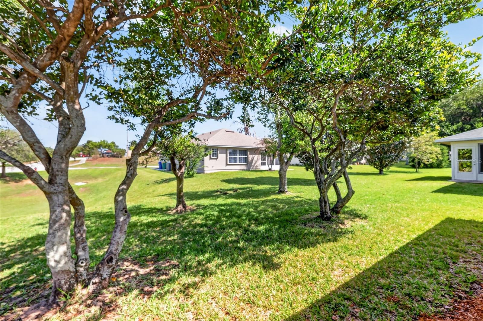 2721 BAY LAGOON WAY, TAVARES, FL, 32778