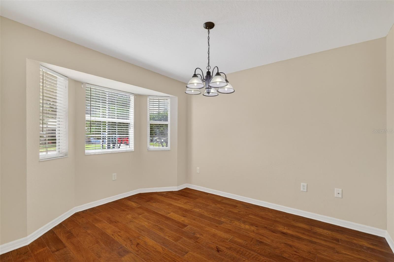 2721 BAY LAGOON WAY, TAVARES, FL, 32778