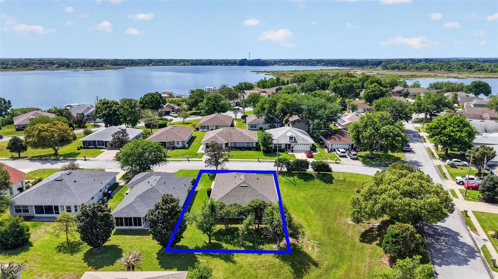 2721 BAY LAGOON WAY, TAVARES, FL, 32778