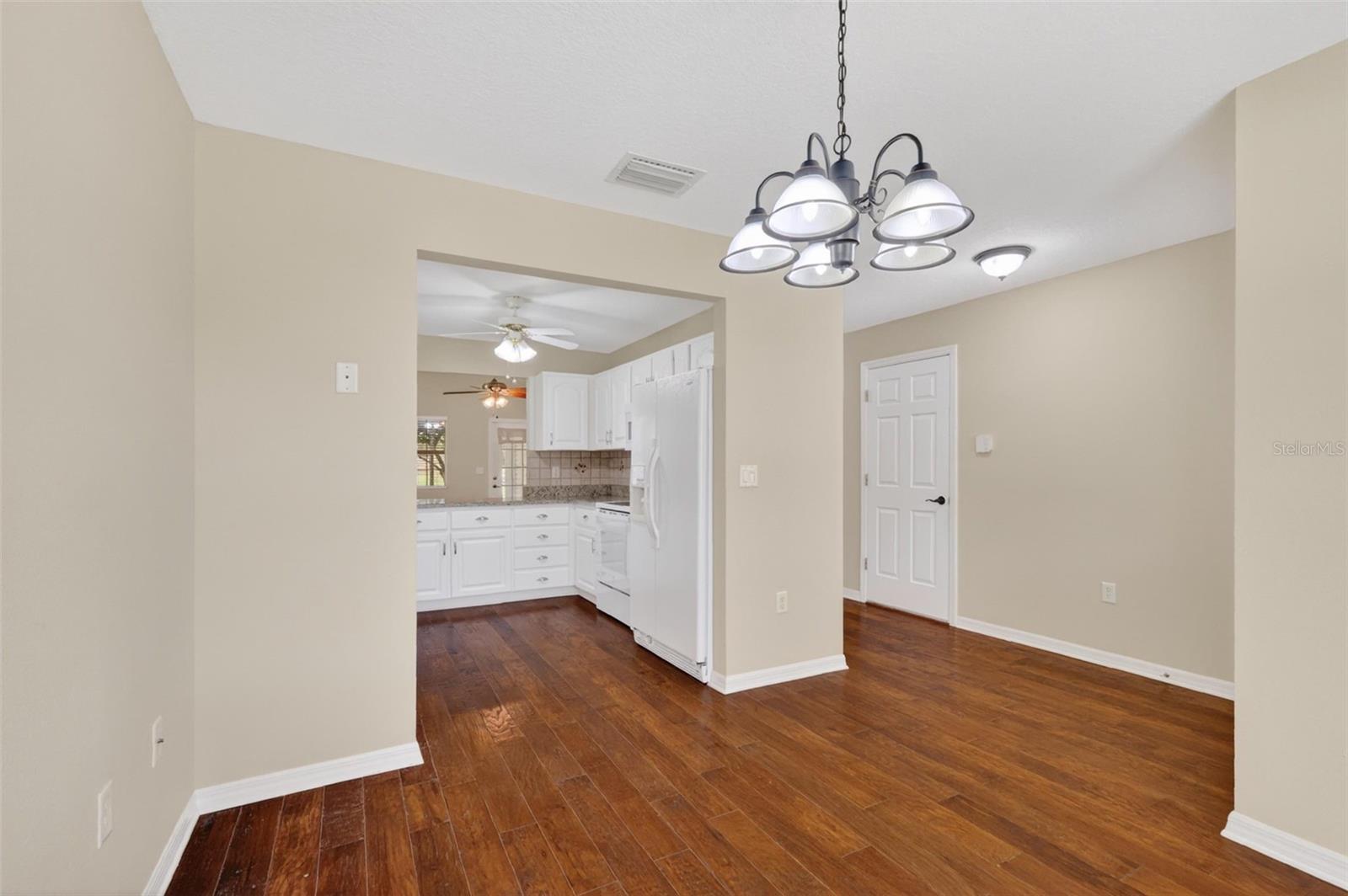 2721 BAY LAGOON WAY, TAVARES, FL, 32778