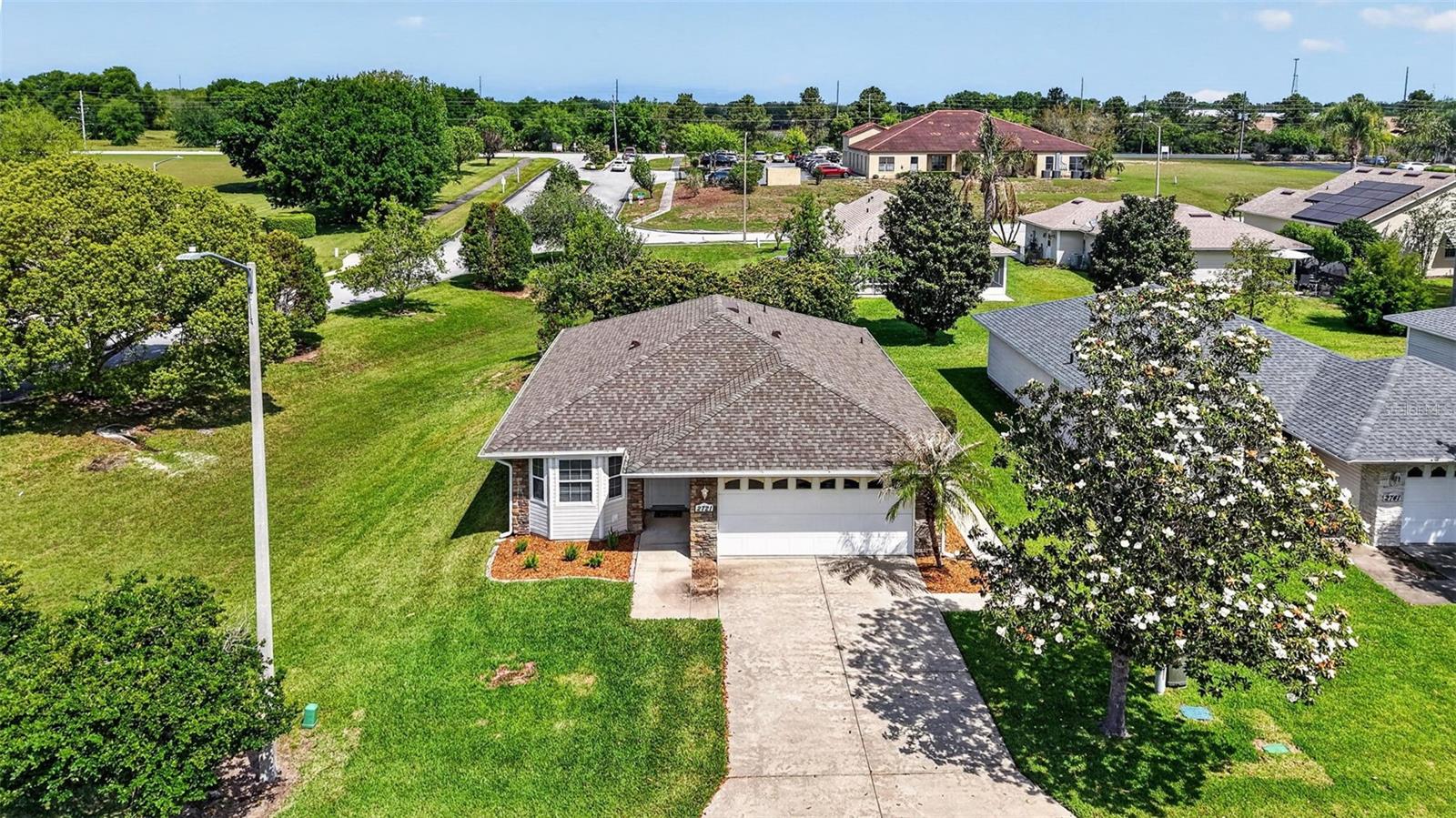 2721 BAY LAGOON WAY, TAVARES, FL, 32778