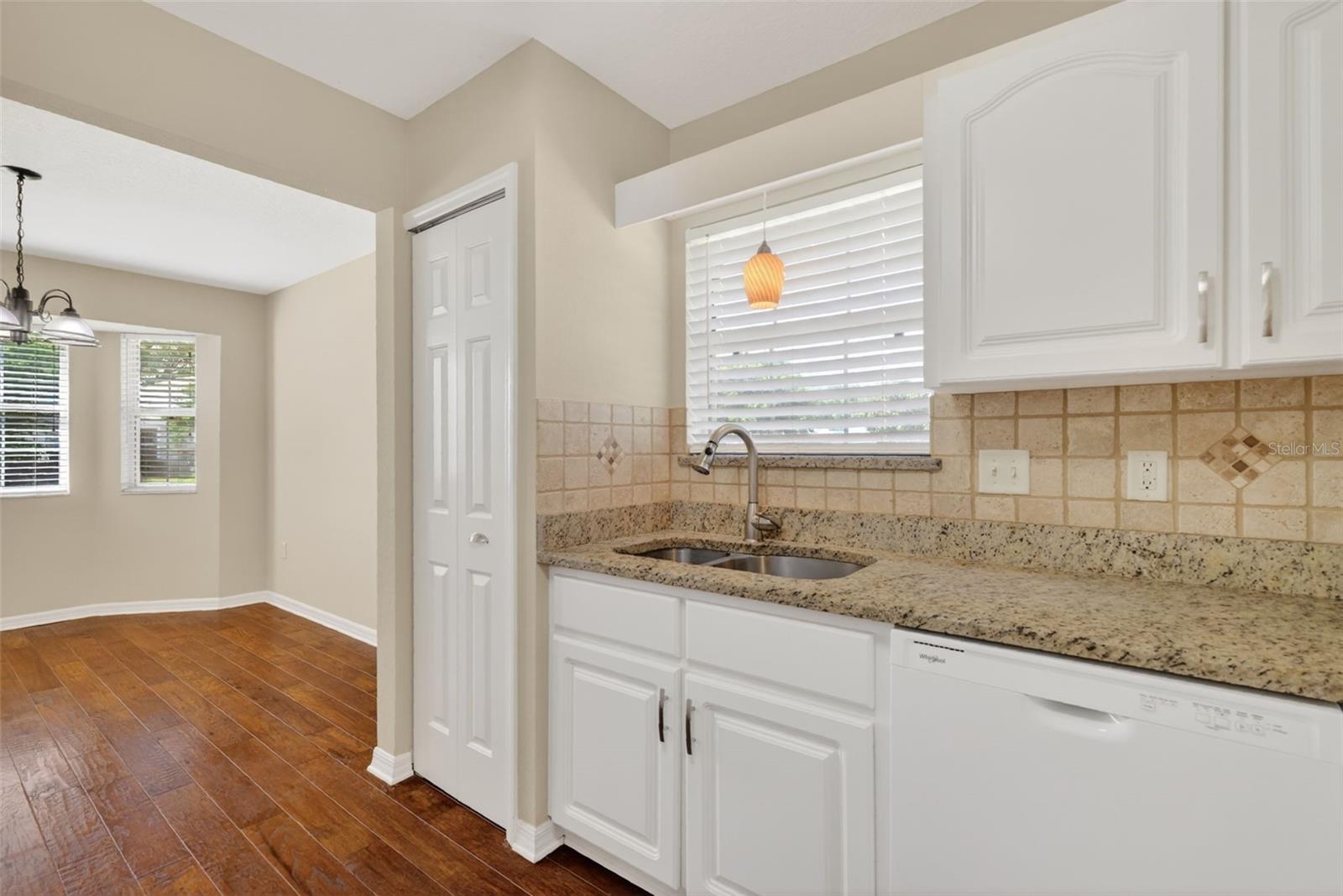 2721 BAY LAGOON WAY, TAVARES, FL, 32778