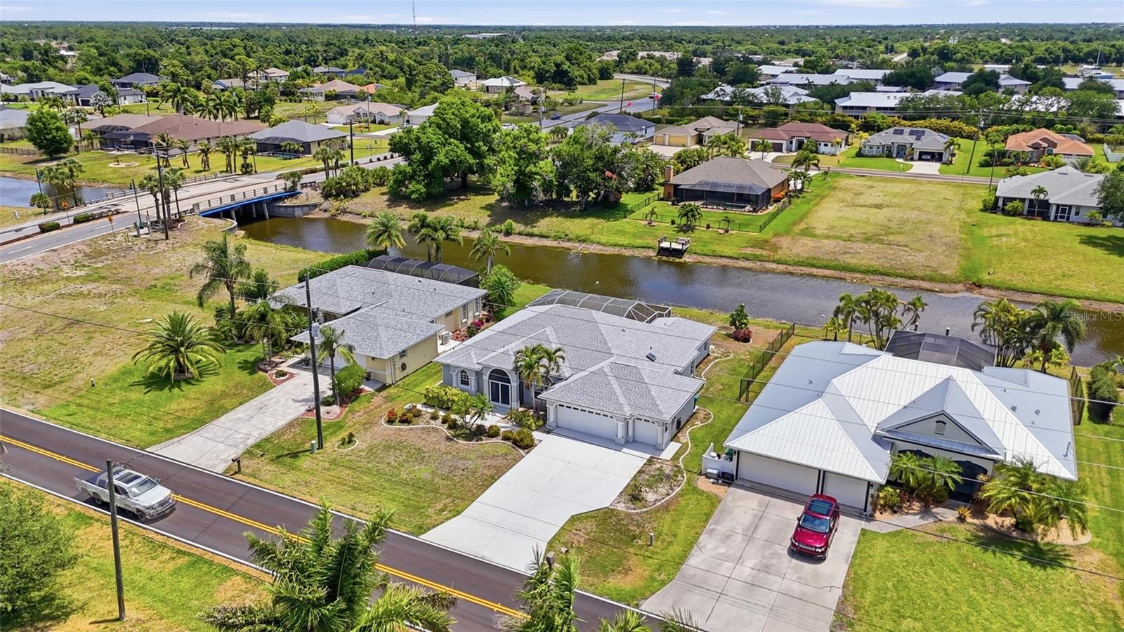 885 ROTONDA CIR, ROTONDA WEST, FL, 33947