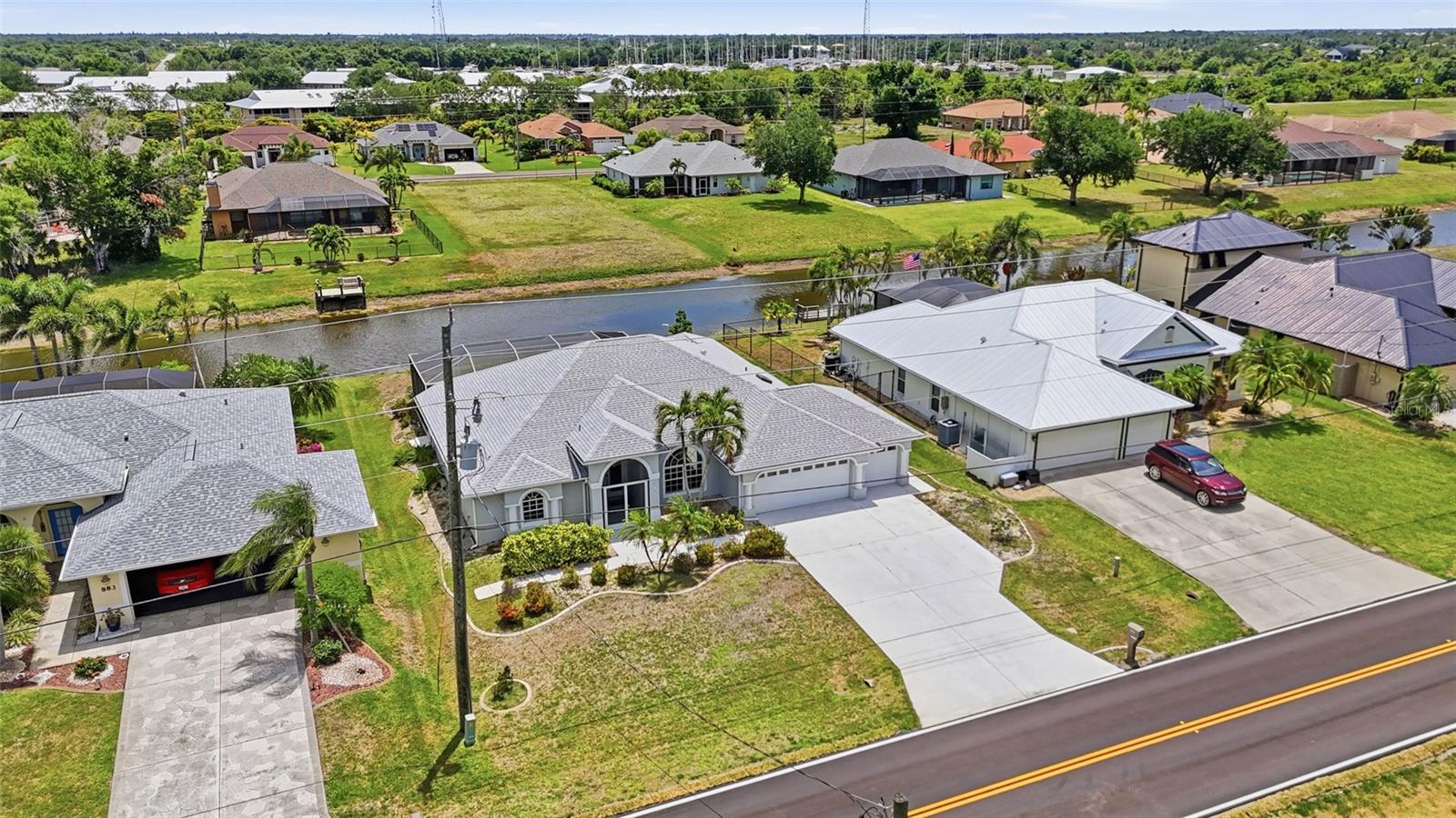 885 ROTONDA CIR, ROTONDA WEST, FL, 33947