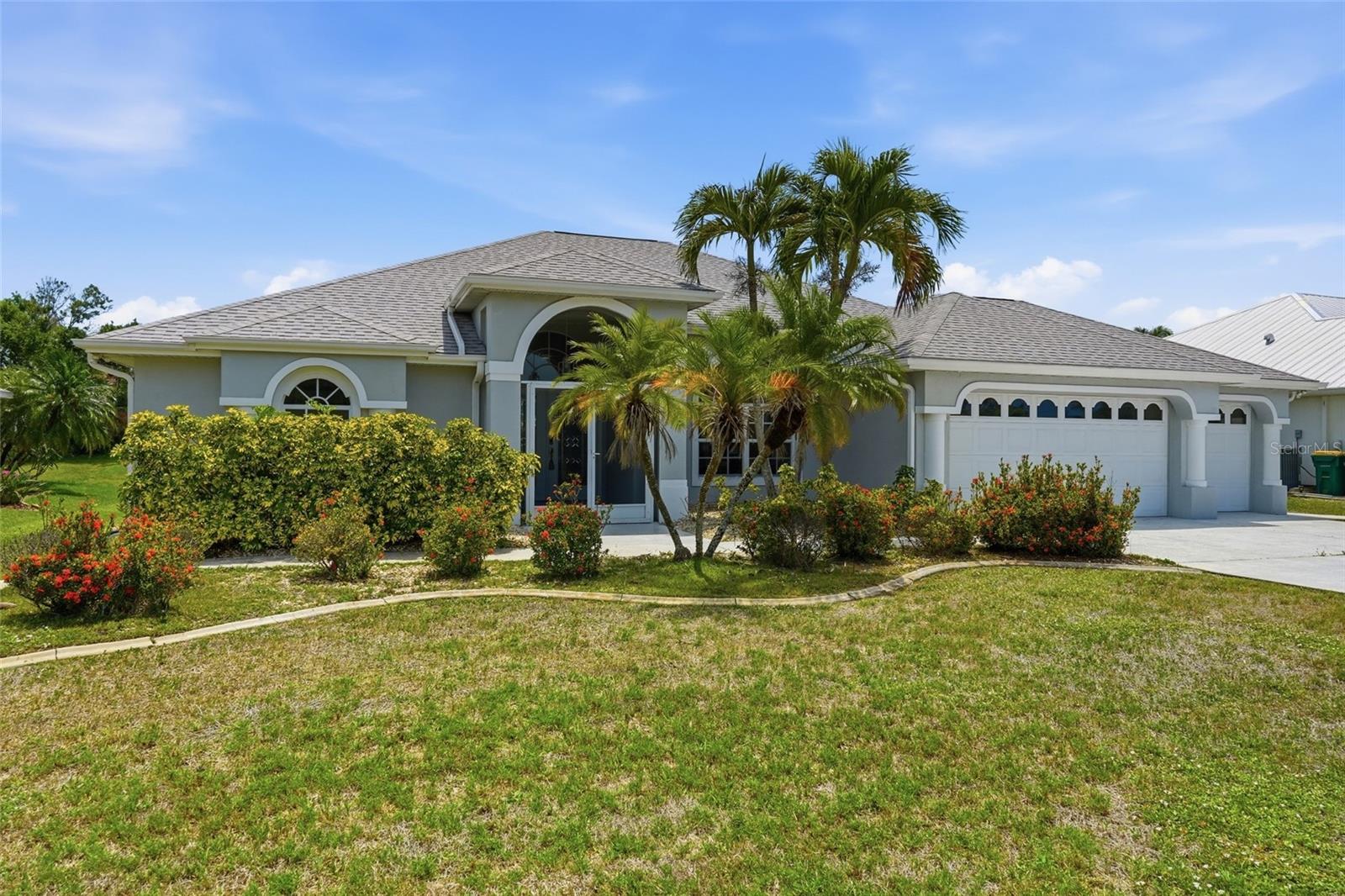 885 ROTONDA CIR, ROTONDA WEST, FL, 33947