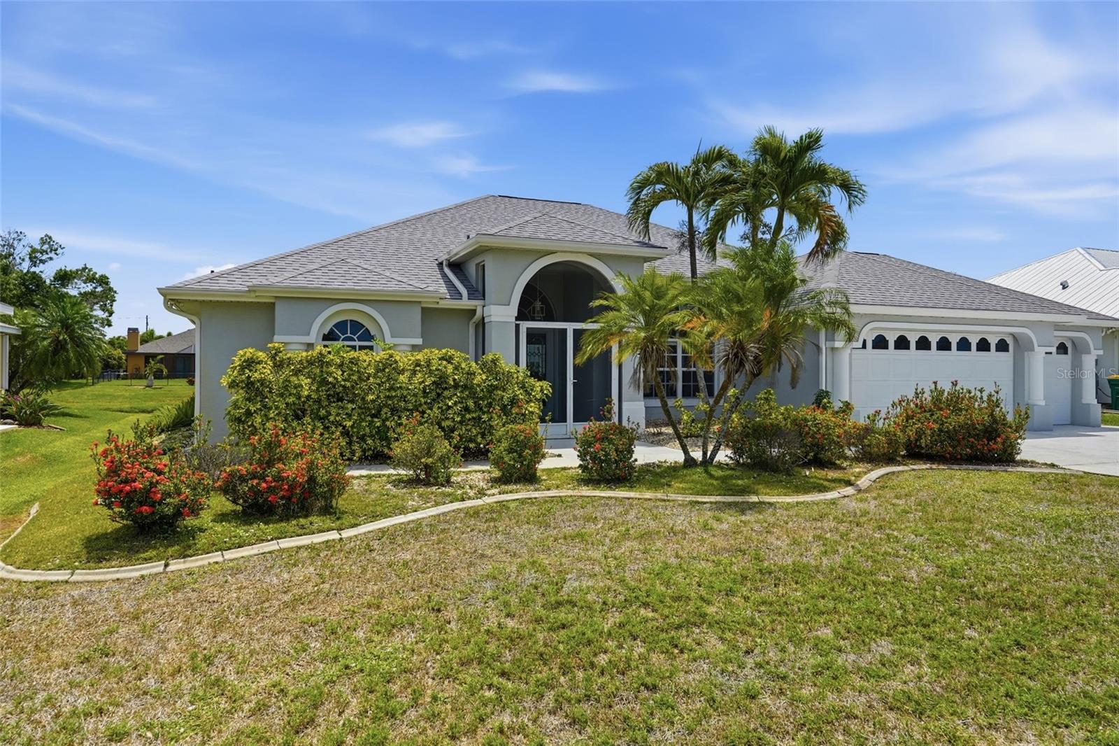 885 ROTONDA CIR, ROTONDA WEST, FL, 33947