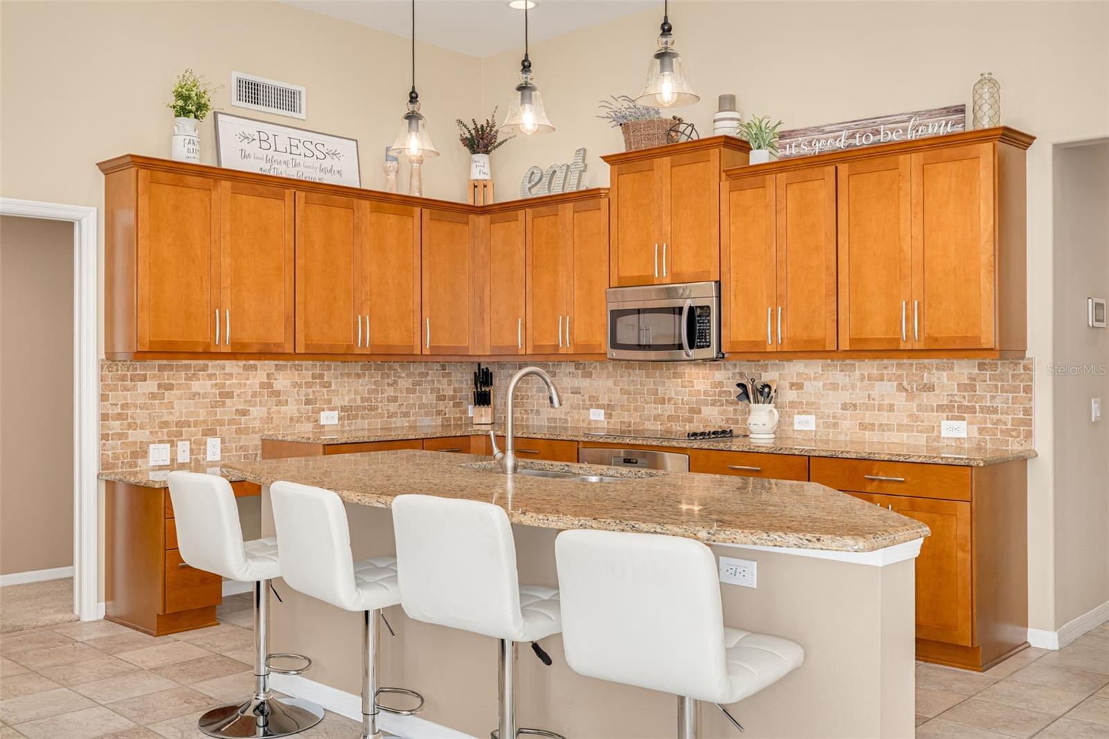 3652 JUSTIN DR, PALM HARBOR, FL, 34685