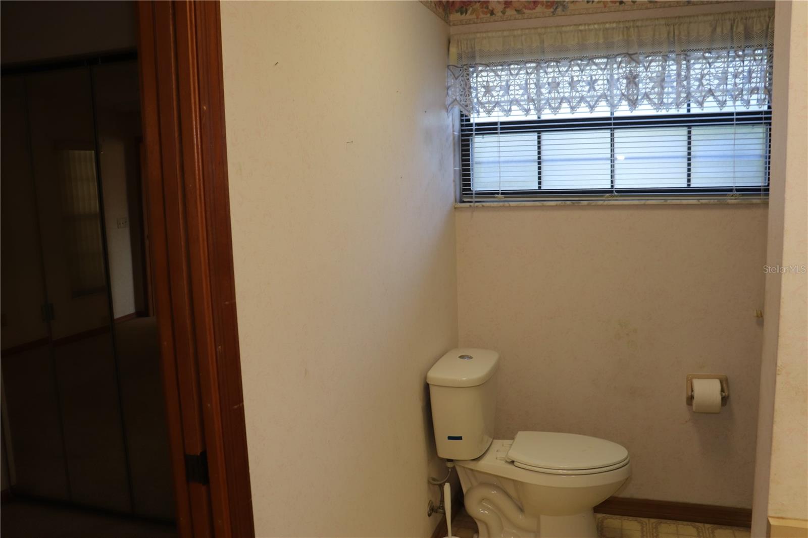 1112 NE 130 TER, SILVER SPRINGS, FL, 34488