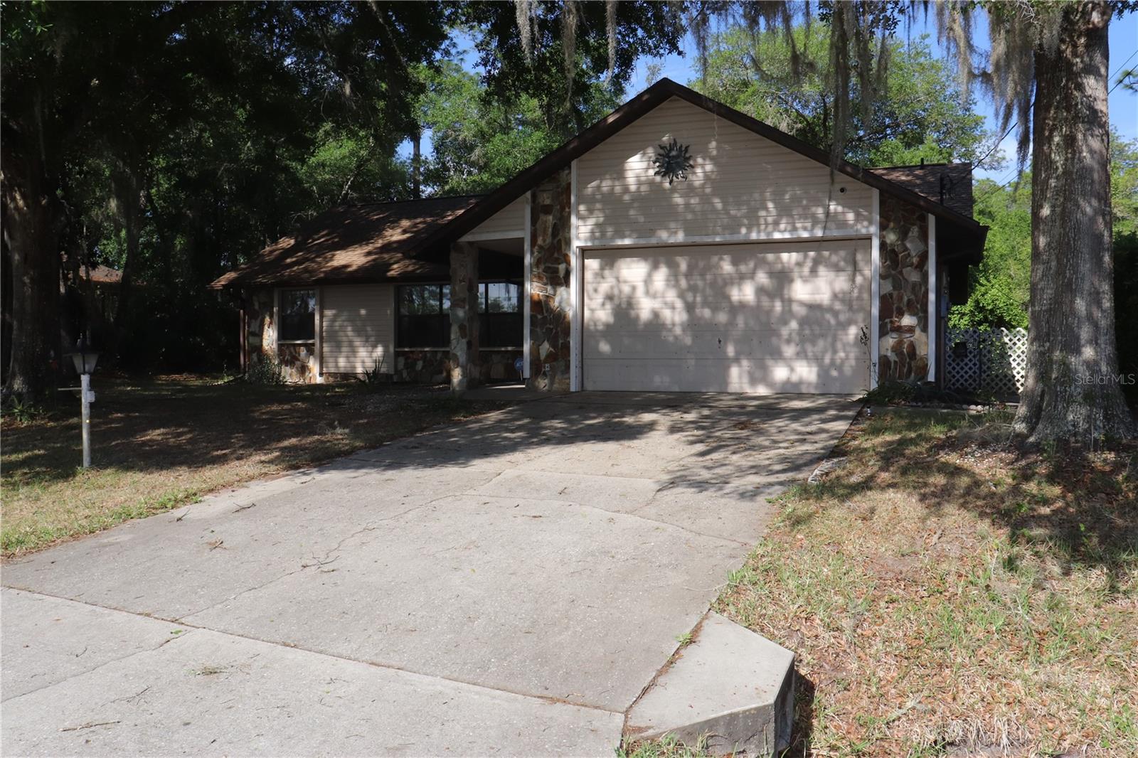 1112 NE 130 TER, SILVER SPRINGS, FL, 34488