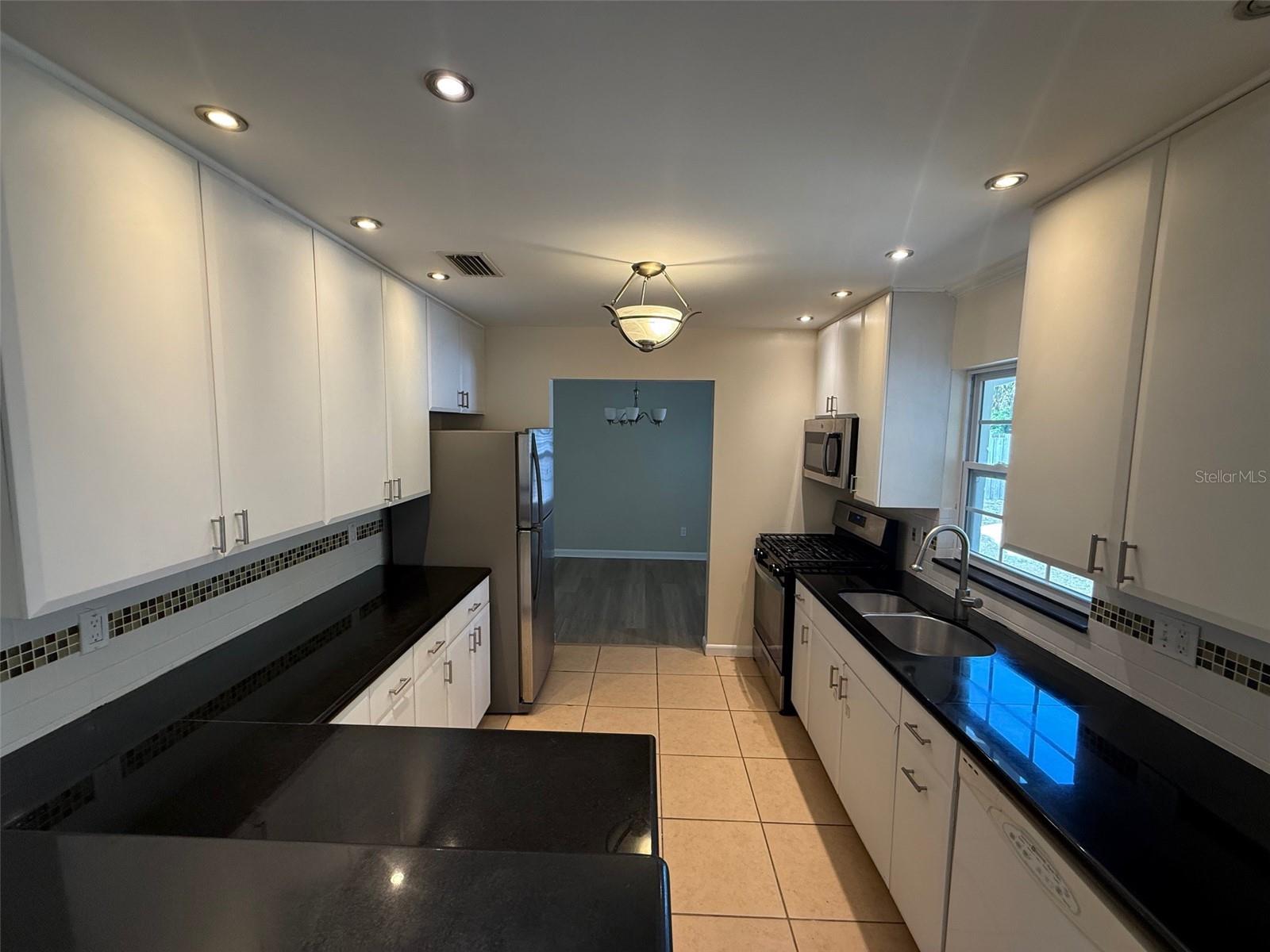 4214 NW 17TH AVE, GAINESVILLE, FL, 32605