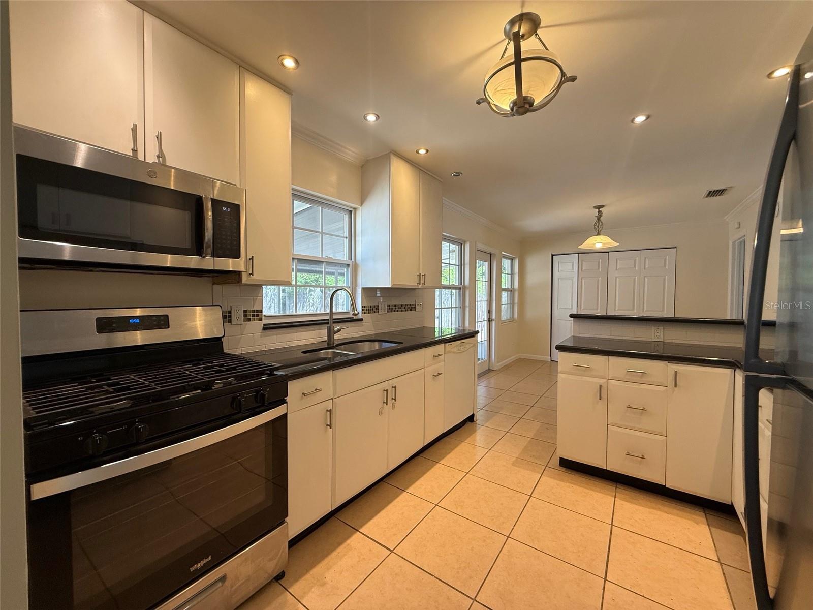 4214 NW 17TH AVE, GAINESVILLE, FL, 32605