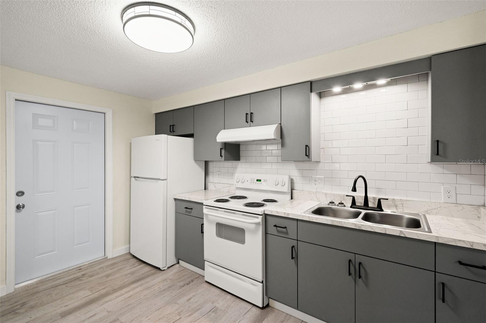 5931 13TH ST, ZEPHYRHILLS, FL, 33542