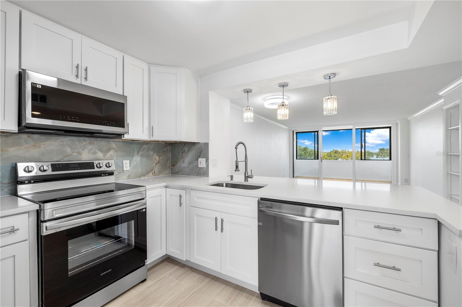 2618 COVE CAY DR #206, CLEARWATER, FL, 33760