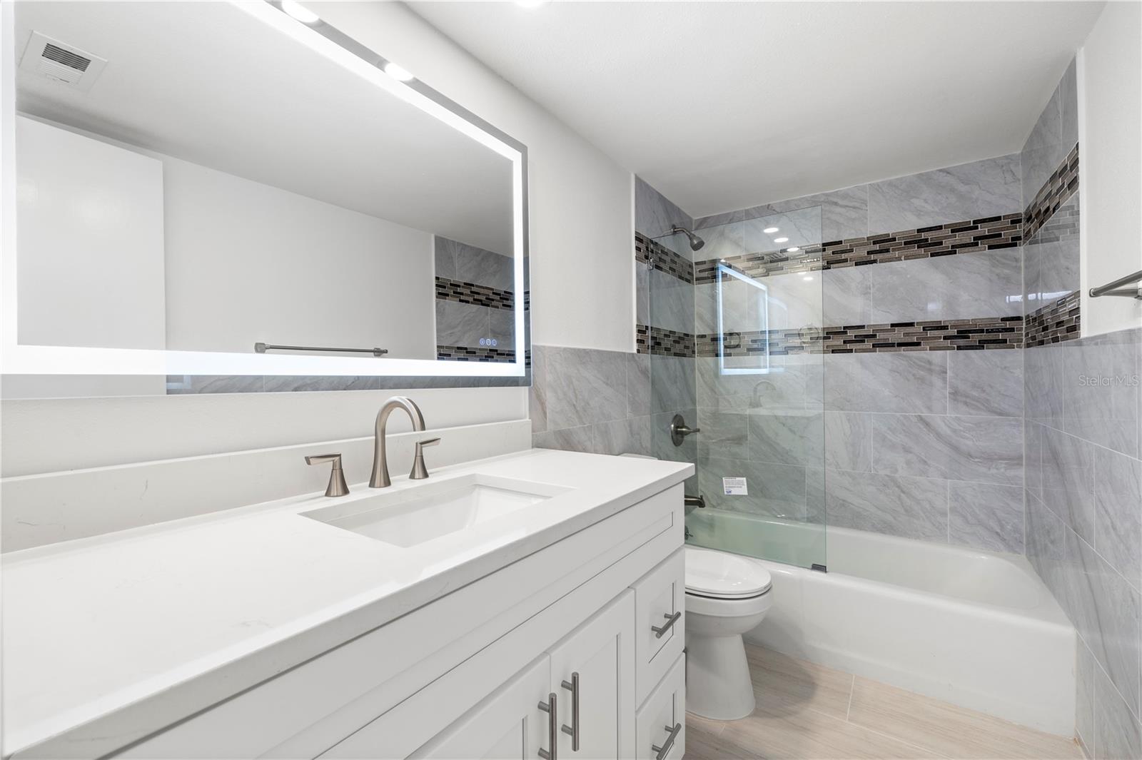 2618 COVE CAY DR #206, CLEARWATER, FL, 33760