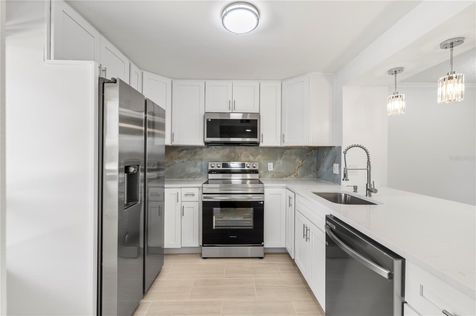 2618 COVE CAY DR #206, CLEARWATER, FL, 33760