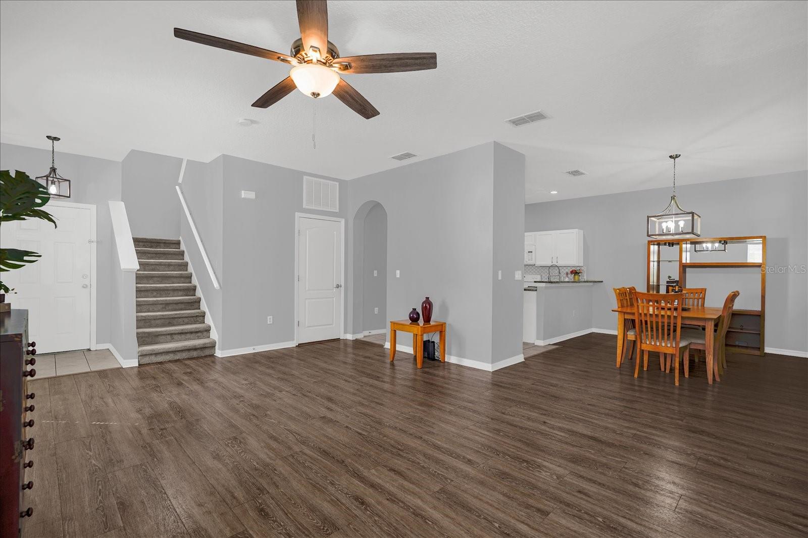 1453 ROYAL RIDGE DR, DAVENPORT, FL, 33896