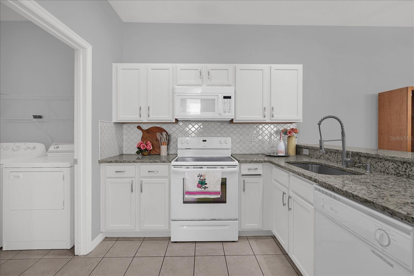 1453 ROYAL RIDGE DR, DAVENPORT, FL, 33896