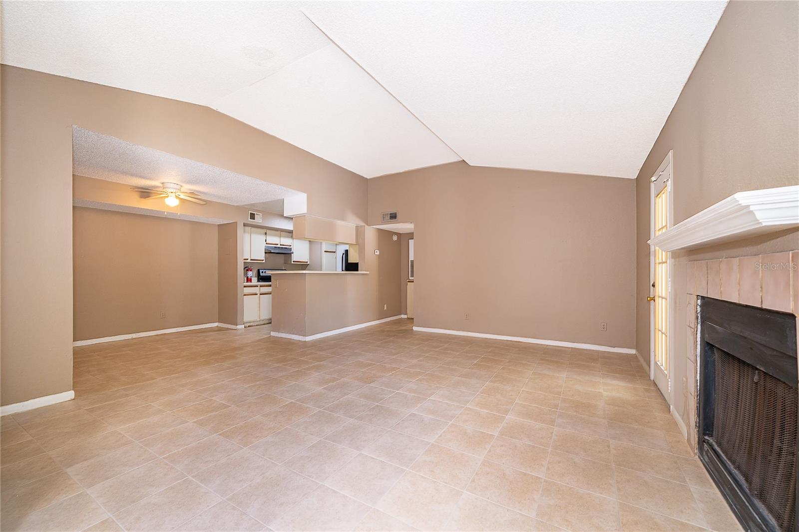 4367 THORNBRIAR LN #206, ORLANDO, FL, 32822