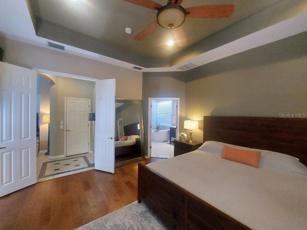 9820 GRETNA GREEN DR, TAMPA, FL, 33626