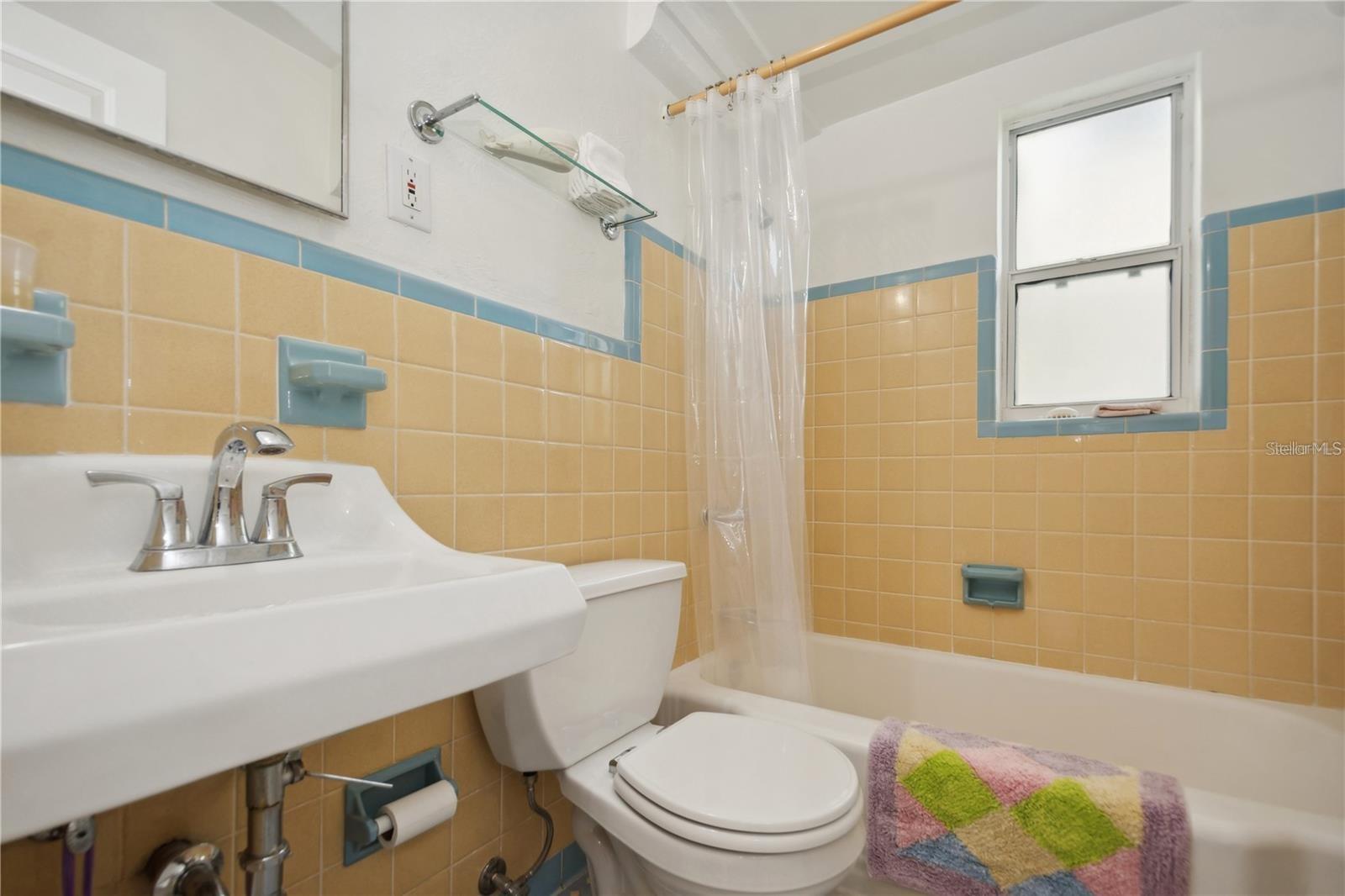 102 11TH AVE, ST PETE BEACH, FL, 33706