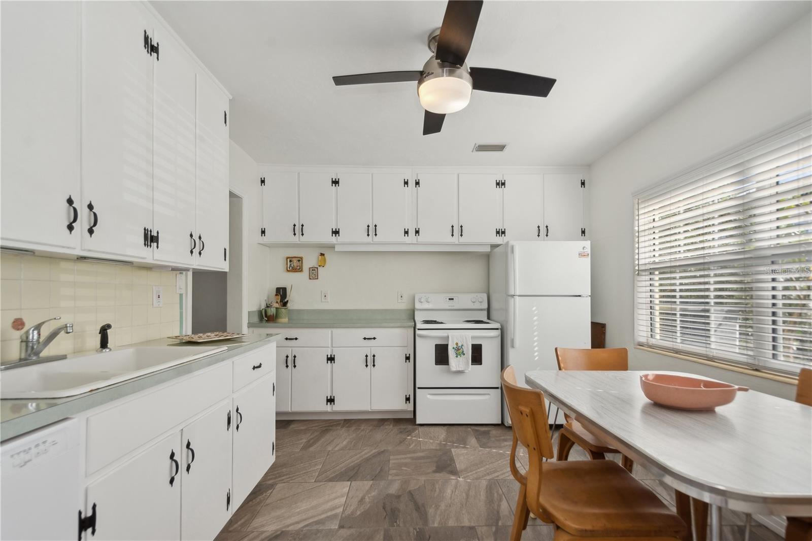 102 11TH AVE, ST PETE BEACH, FL, 33706