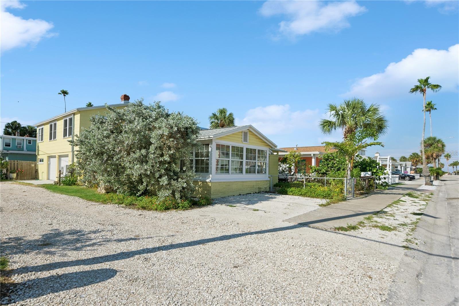 102 11TH AVE, ST PETE BEACH, FL, 33706