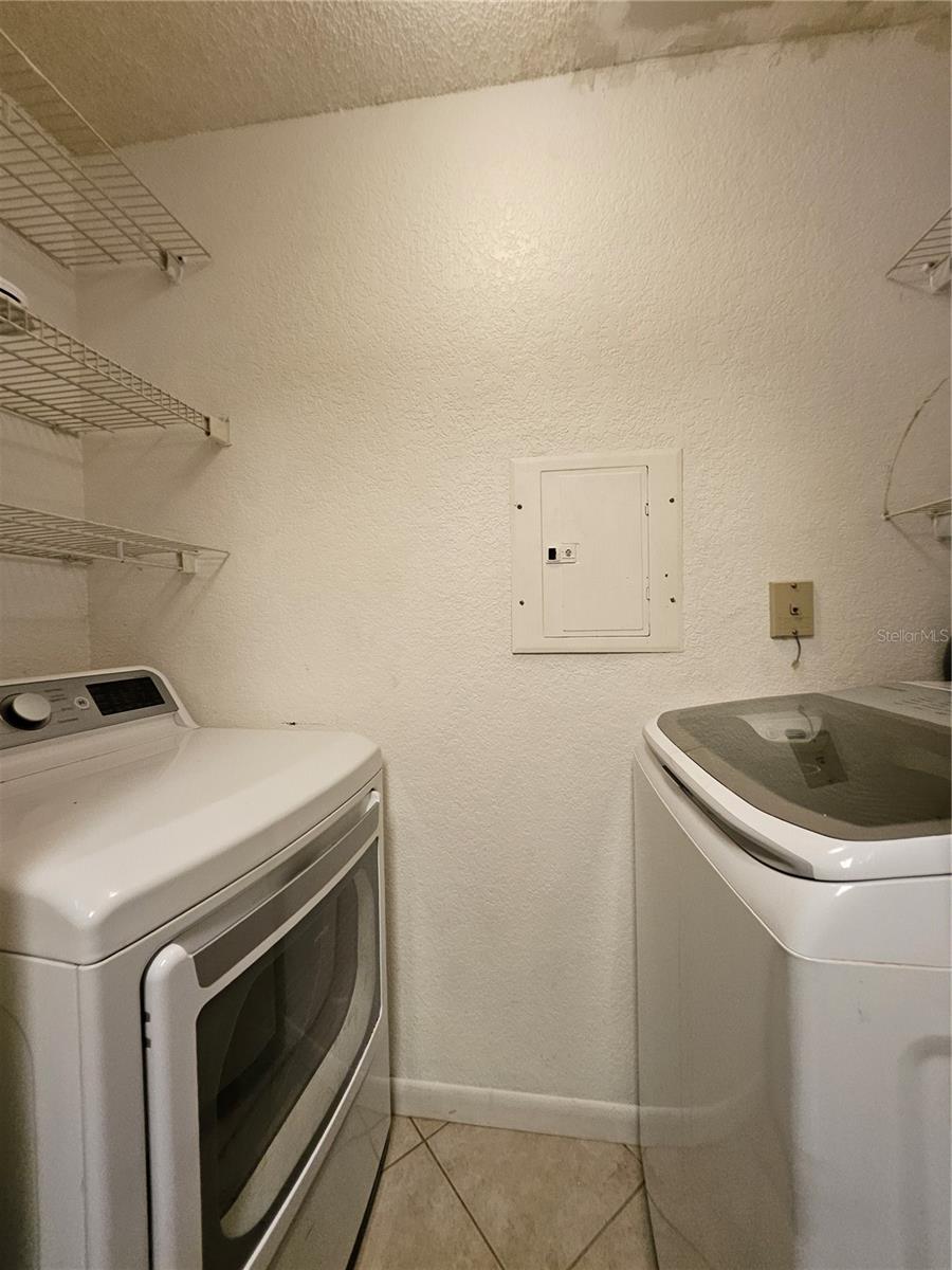 10265 GANDY BLVD N #1003, ST PETERSBURG, FL, 33702