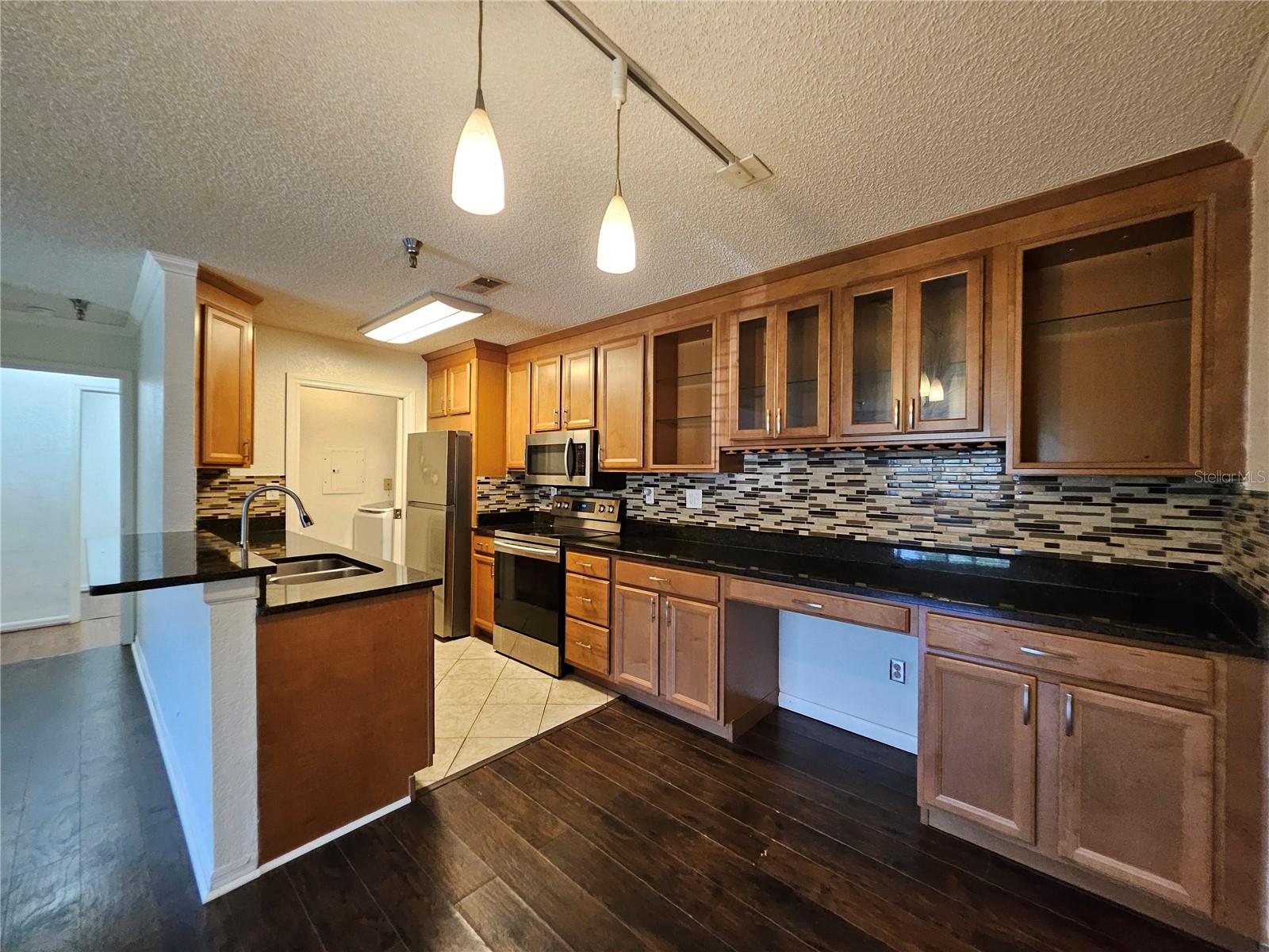 10265 GANDY BLVD N #1003, ST PETERSBURG, FL, 33702