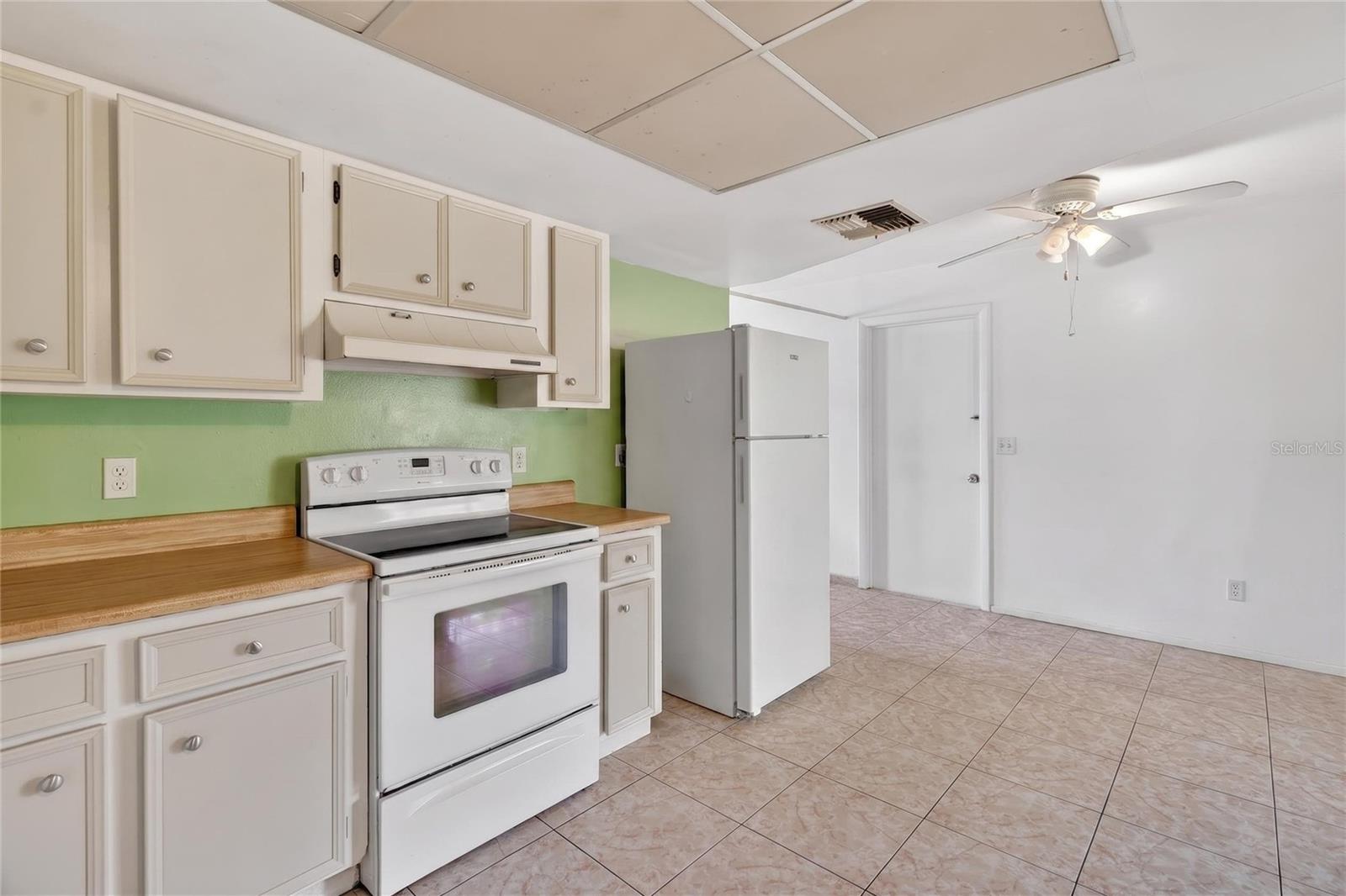 312 LA PAZ DR, KISSIMMEE, FL, 34743