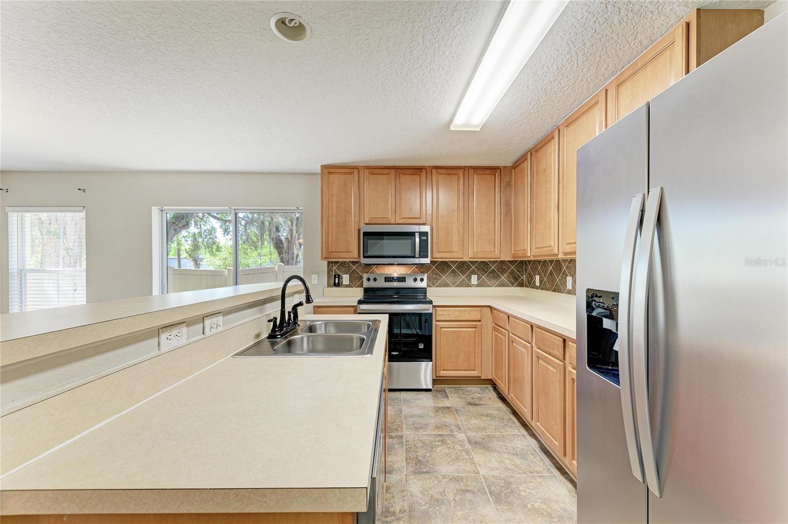 10825 GREAT CARLISLE CT, RIVERVIEW, FL, 33578