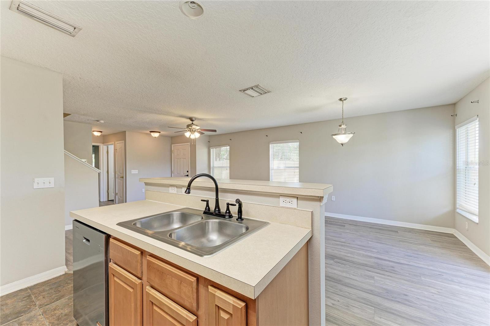 10825 GREAT CARLISLE CT, RIVERVIEW, FL, 33578