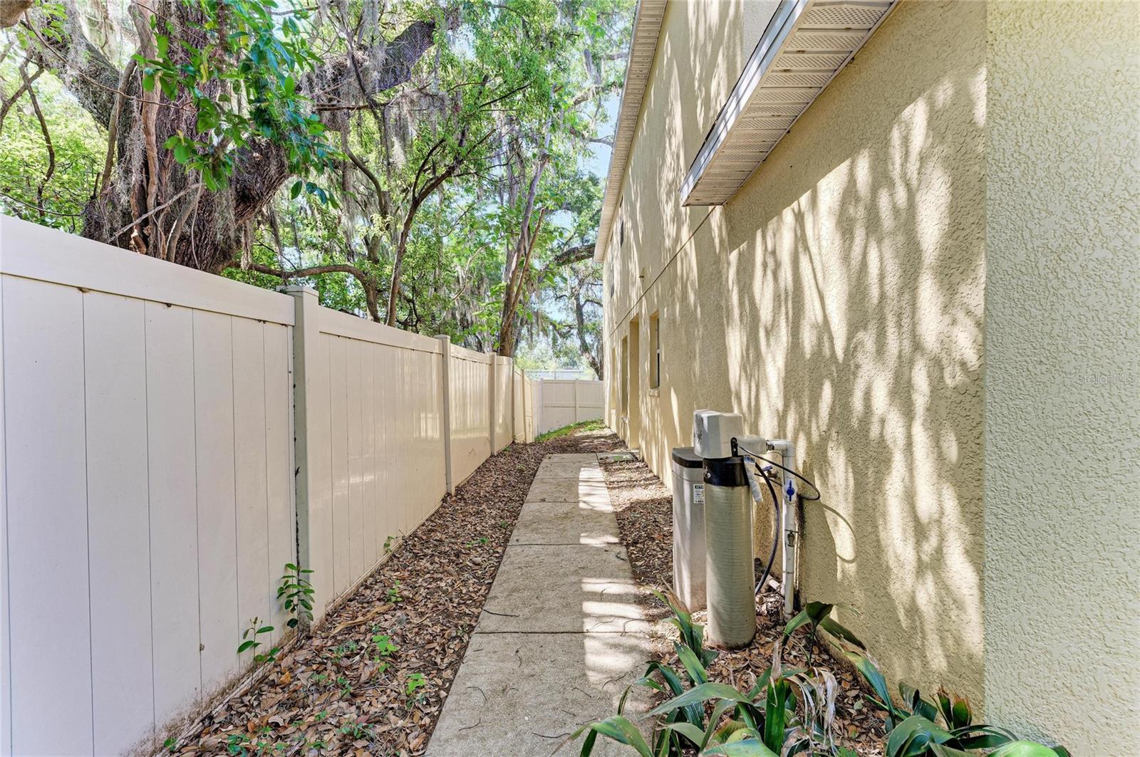 10825 GREAT CARLISLE CT, RIVERVIEW, FL, 33578