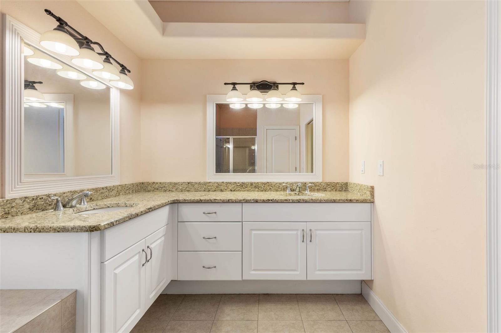 4 PONCE DELEON DR, PALM COAST, FL, 32164