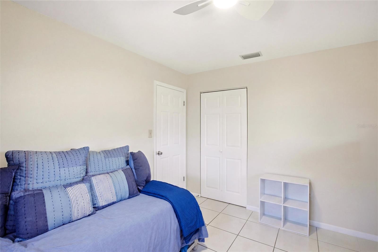 717 RIVIERA LN, PORT CHARLOTTE, FL, 33948